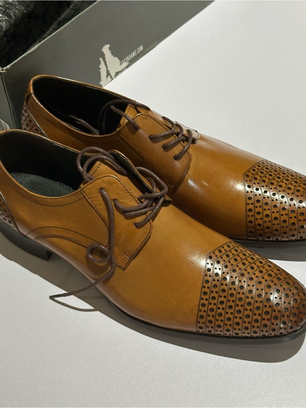 Stacy Adams Tan Leather Perforated Cap-Toe Dress Oxfords - Picture 5 of 5